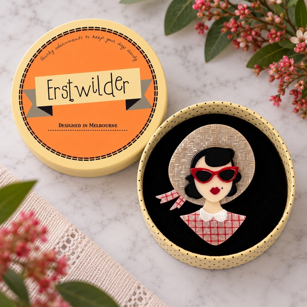 NWT Erstwilder Picnic Portrait Brooch Retro 50s Rockabilly Pinup Girl Resin Pin
